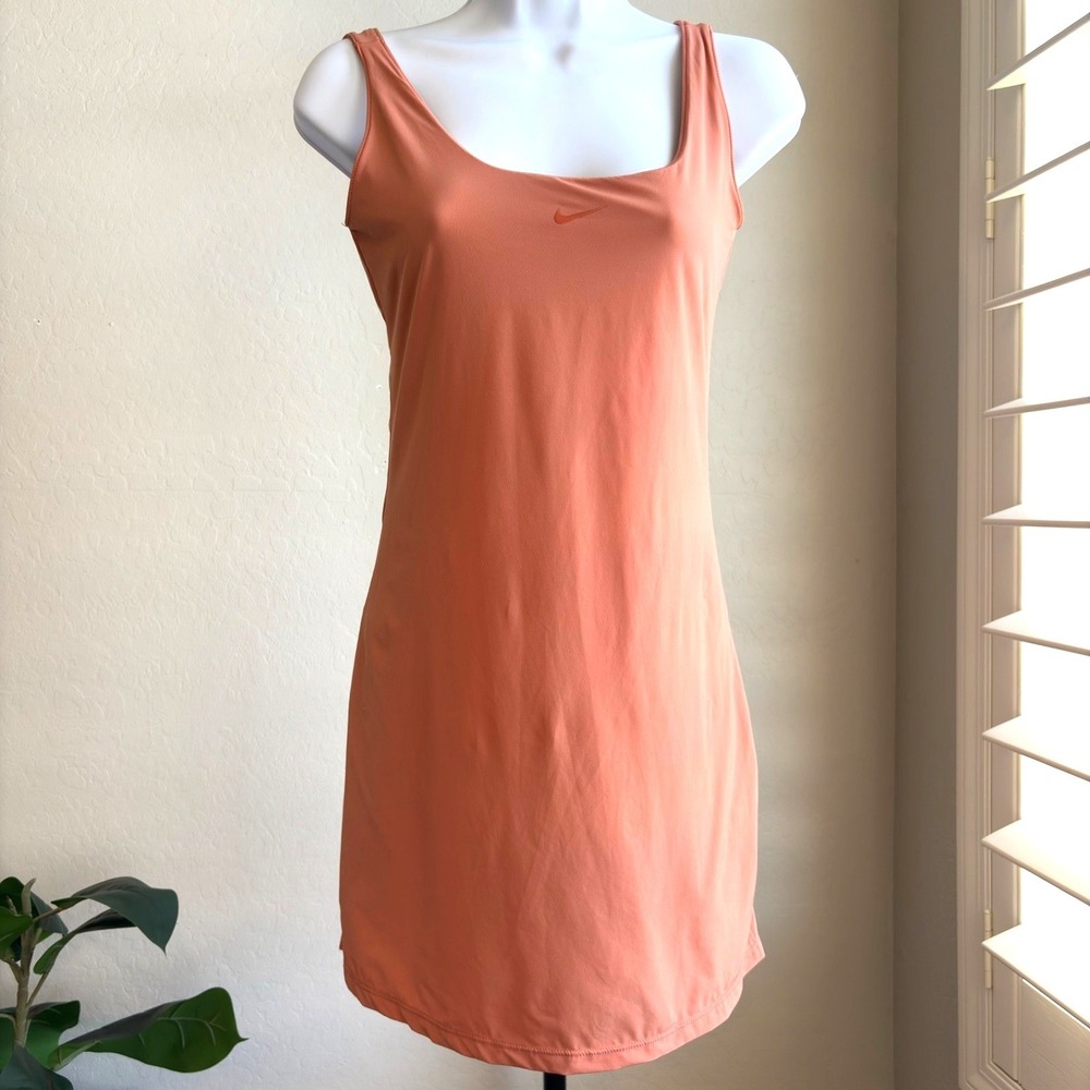 Nike Dress Sleeveless‎ Athletic Activewear Casual Everyday Womens